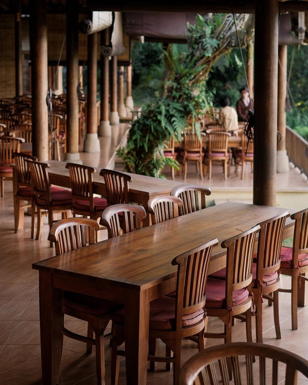 Mahagiri Resort & Restaurant Menanga ภายนอก รูปภาพ