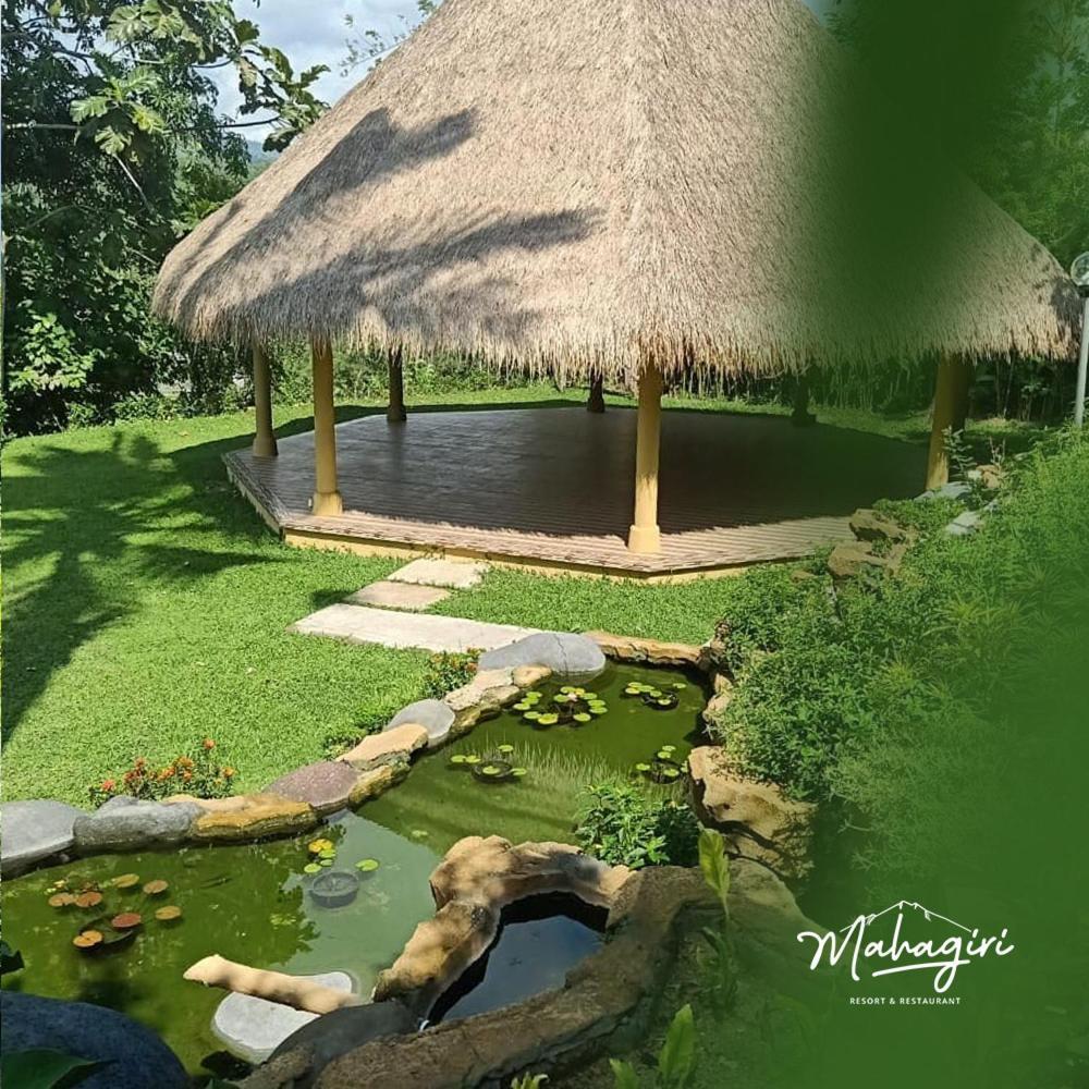 Mahagiri Resort & Restaurant Menanga ภายนอก รูปภาพ