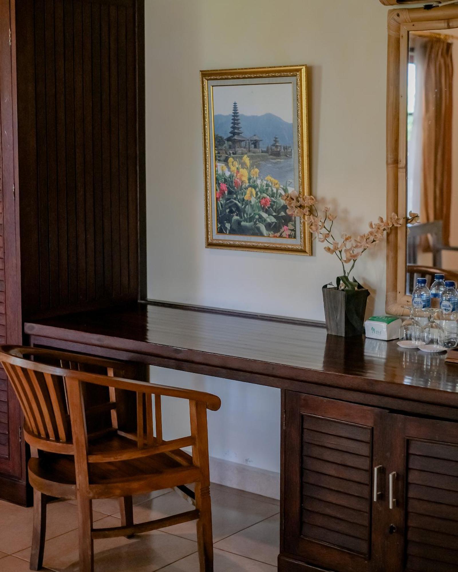 Mahagiri Resort & Restaurant Menanga ภายนอก รูปภาพ