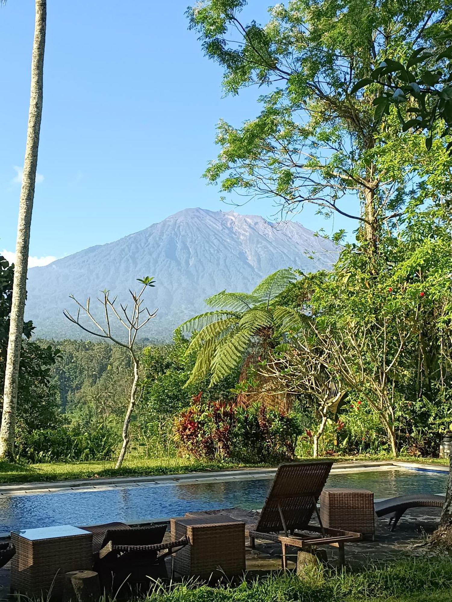 Mahagiri Resort & Restaurant Menanga ภายนอก รูปภาพ