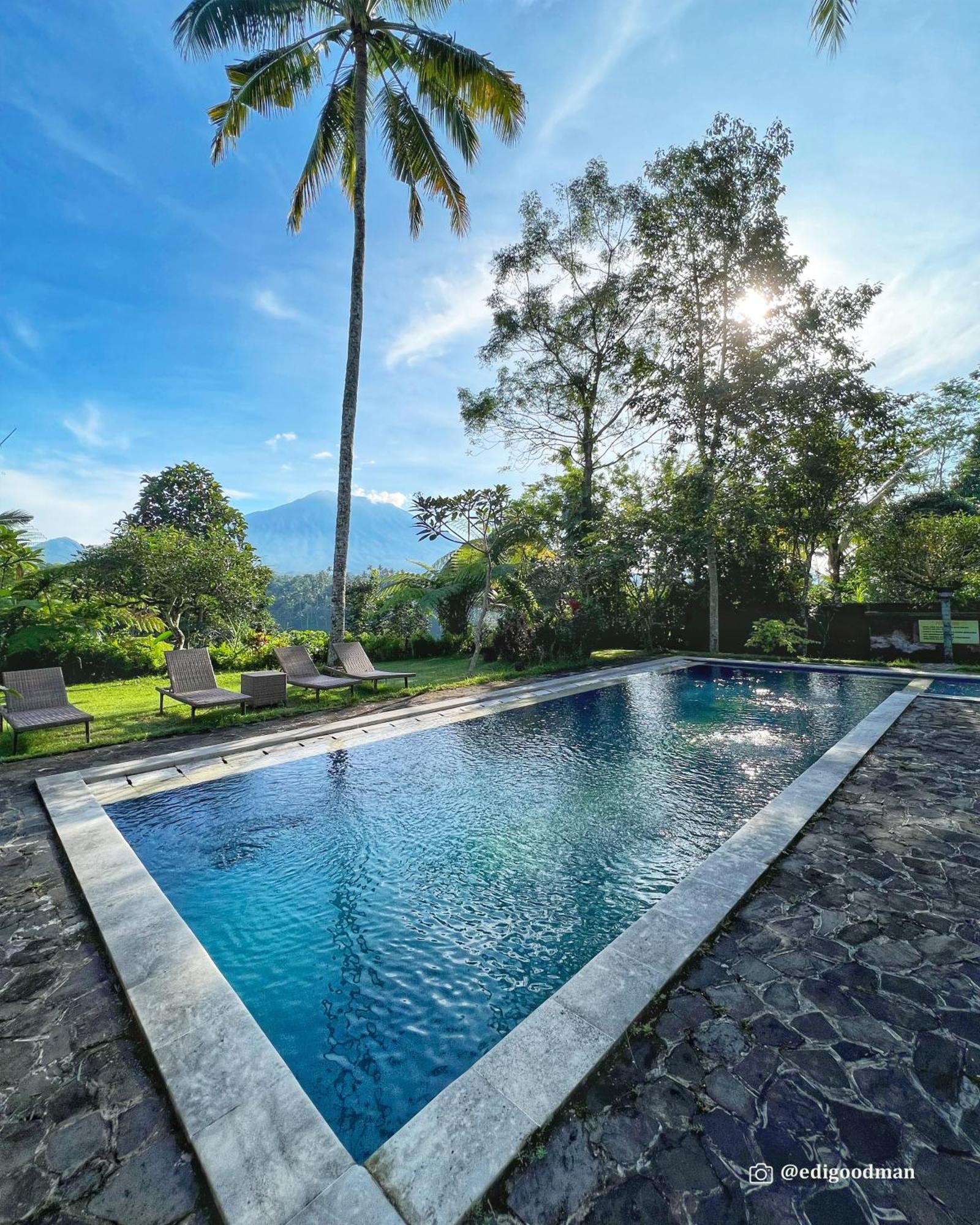 Mahagiri Resort & Restaurant Menanga ภายนอก รูปภาพ