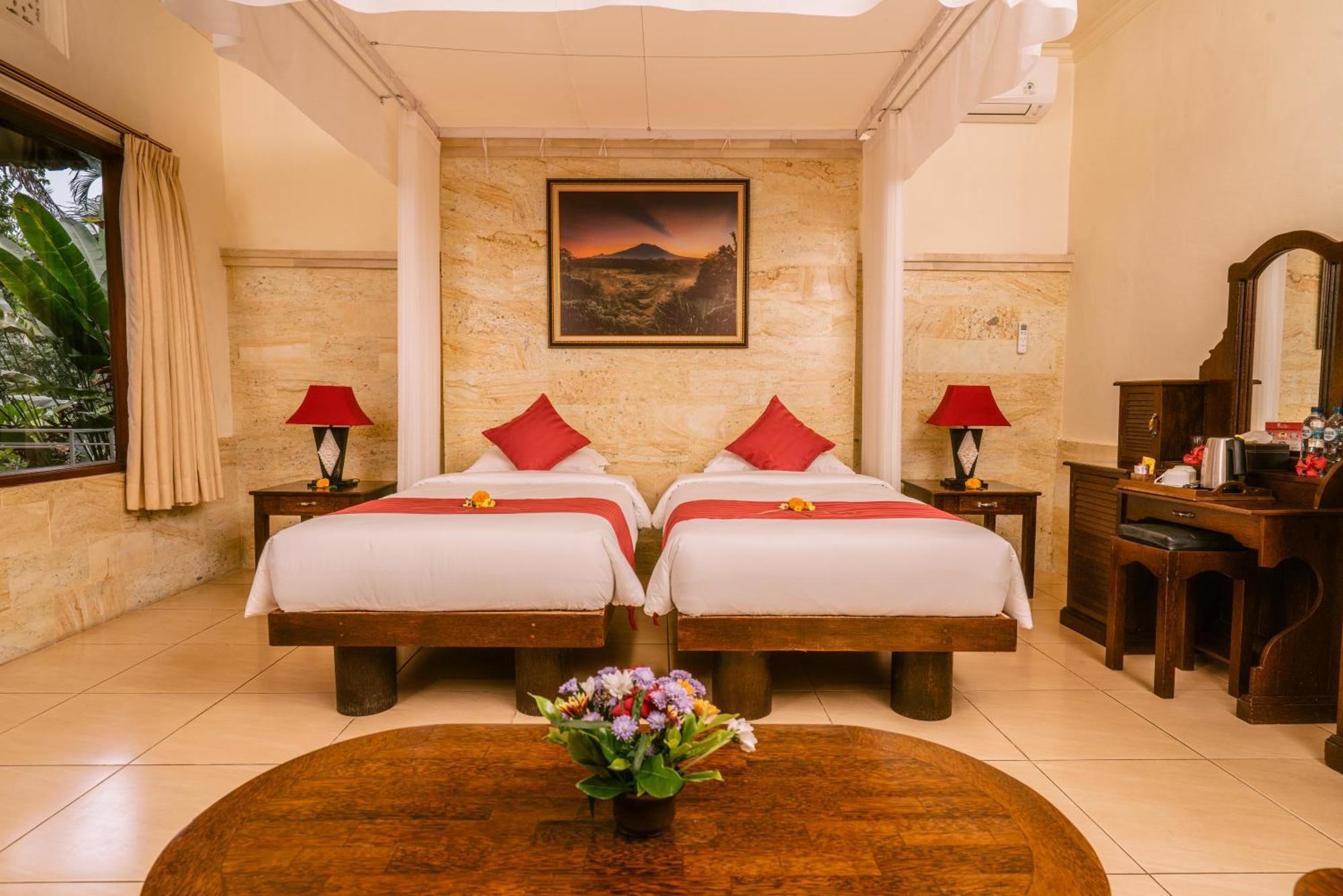 Mahagiri Resort & Restaurant Menanga ภายนอก รูปภาพ
